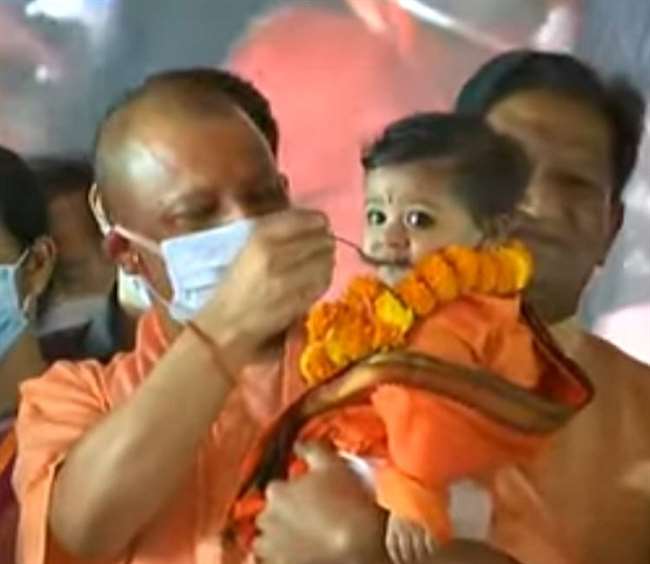 Photo of सीएम योगी का विपक्षियों पर तंज, कहा- सौ चूहे खाकर बिल्ली हज करने चली | UP CM Visit Kanpur