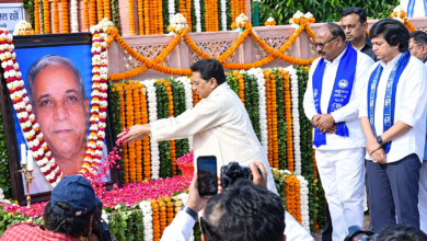 Photo of कांशीराम की 20वीं पुण्यतिथि पर मायावती ने दी श्रद्धांजलि, भतीजे आकाश आनंद भी साथ में मौजूद रहे.