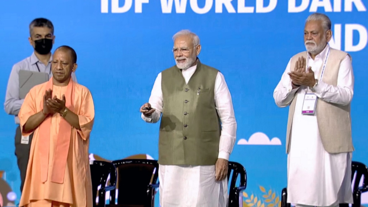 Photo of PM MODI ने ग्रेटर नोएडा में World Dairy Summit का किया शुभारंभ | LATEST NEWS UPDATE