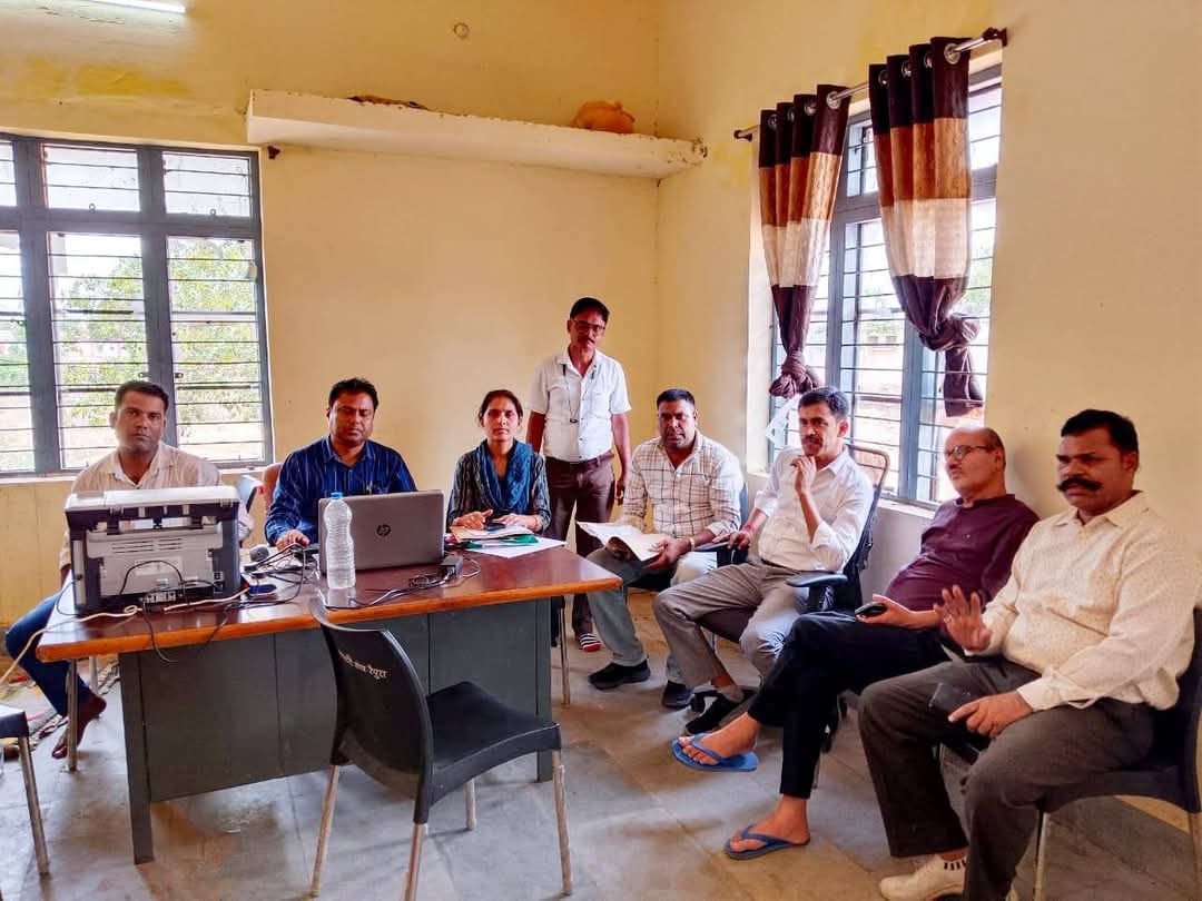 Photo of पन्ना ज़िले मे रैपुरा तहसीलदार को सागर लोकायुक्त पुलिस ने किया गिरफ्तार….