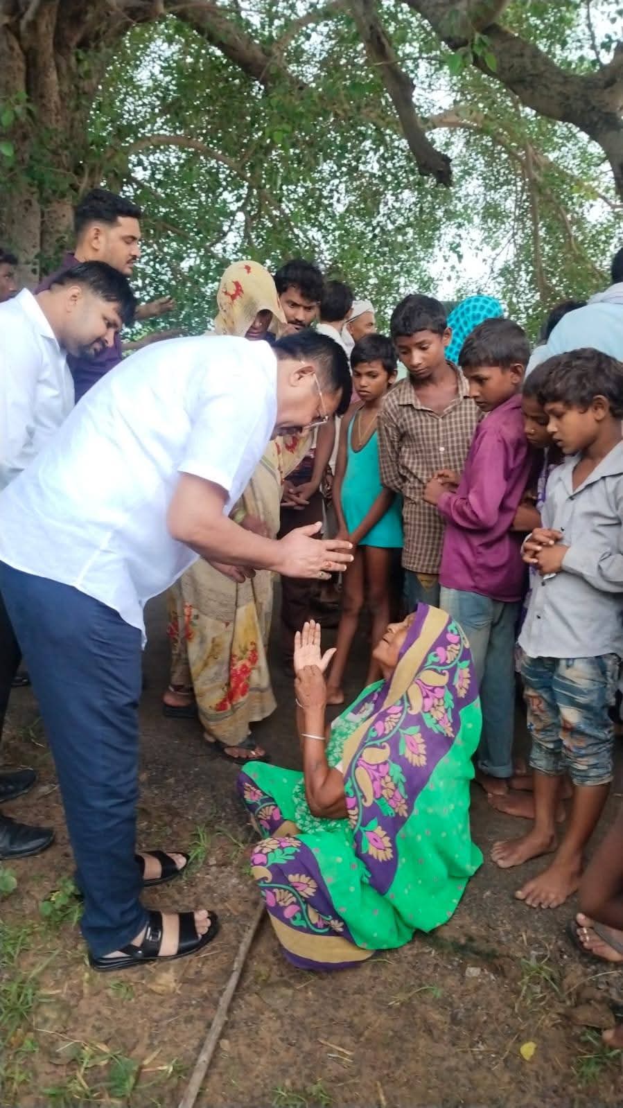 Photo of बाढ़ से प्रभावित पैलानी-जसपुरा क्षेत्र मे केन-यमुना नदी की आपदा..