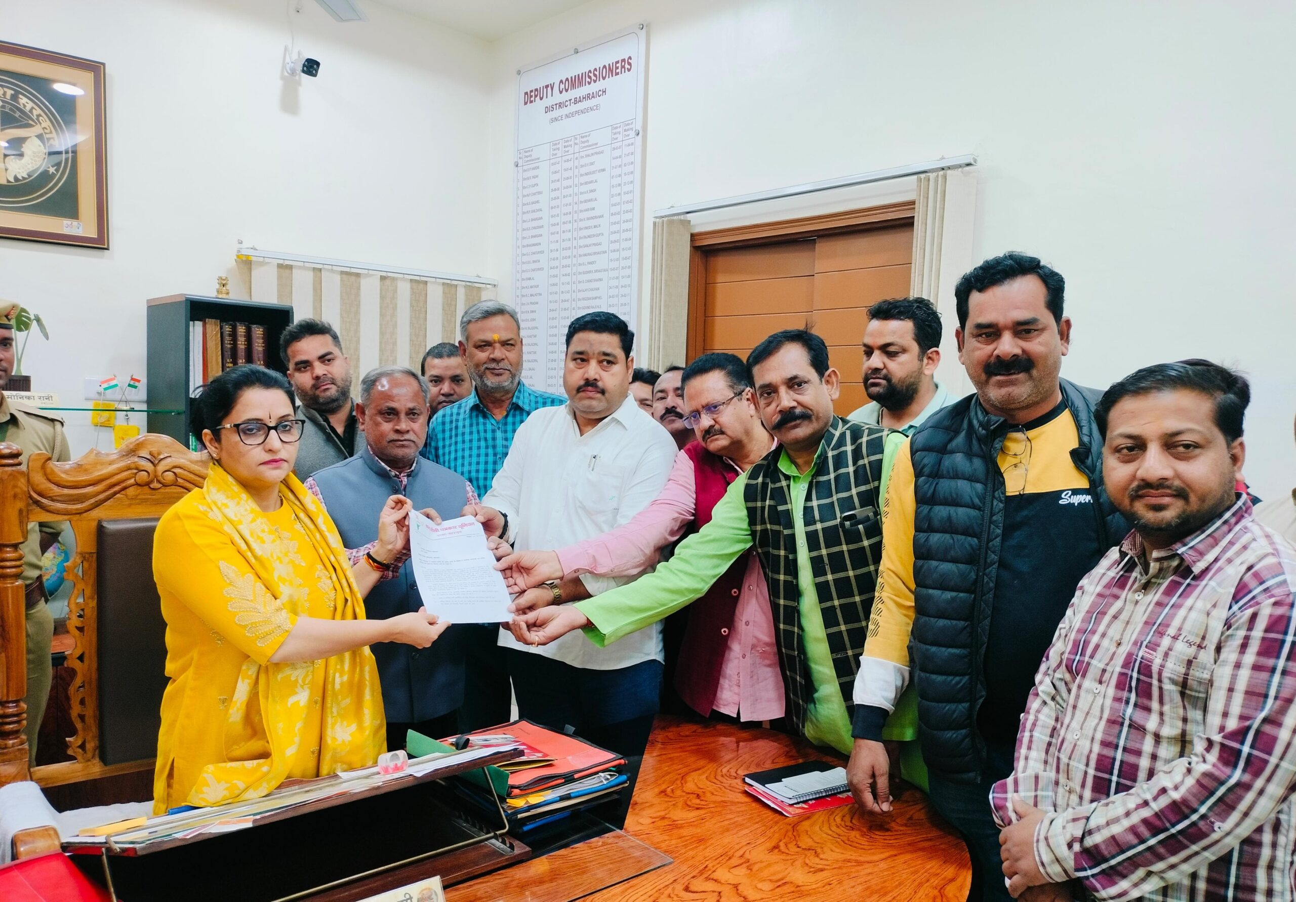 Photo of उत्तर प्रदेश के बहराइच जिले पत्रकार की निर्मम हत्या के खिलाफ स्थानीय पत्रकारों ने प्रदर्शन किया