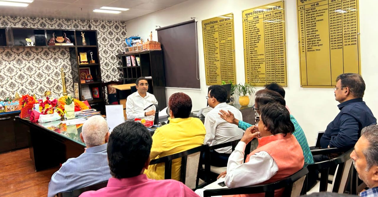Photo of पत्रकार हितों को लेकर नवनियुक्त सूचना निदेशक से मिला पत्रकार एसोसिएशन का प्रतिनिधि मंडल