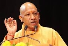 Photo of CM योगी बोले- अजय भाई के हत्यारे के सामने झुके, मछली दावत पर सियासत; भैंसों की नीलामी पर हंगामा.
