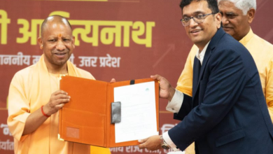 Photo of CM योगी आदित्यनाथ ने 17 निवेशकों को सौंपे आवंटन पत्र