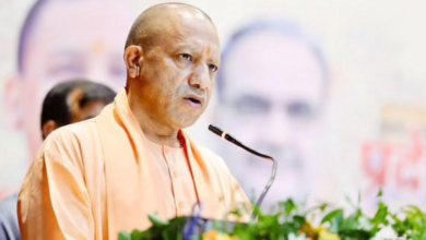 Photo of माफिया अब खुली जीप में पिस्टल लहराते हुए किसी हिंदू को धमका नहीं सकताः मुख्यमंत्री योगी