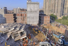 Photo of ग्रेटर नोएडा में तेज आंधी-तूफान का कहर, निर्माणाधीन मकान की दीवार गिरने से मची अफरा-तफरी