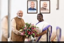 Photo of राष्ट्रपति मुर्मु के जन्मदिन पर पैतृक गांव पहुंचे  मोदी, ओडिशा सरकार के 2 साल पूरे होने पर 47000 करोड़ की दी सौगात