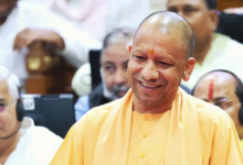 Photo of मुख्यमंत्री योगी: लोकतंत्र सेनानियों को प्रतिवर्ष 5 लाख की कैशलेस स्वास्थ्य सुविधा जल्द