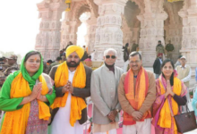 Photo of Ayodhya पहुंचे Arvind Kejriwal, रामलला के दर्शन के बाद बोले,चढ़ावे की चोरी महापाप..!