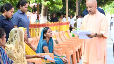 Photo of CM योगी: जरूरतमंदों के इलाज और मकान की व्यवस्था कराएगी UP सरकार