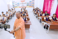 Photo of CM योगी ने सहारनपुर से ‘स्कूल चलो अभियान’ के दूसरे चरण का किया शुभारंभ