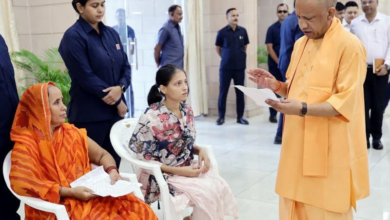 Photo of मुख्यमंत्री योगी “अपराधियों के लिए उत्तर प्रदेश में जगह नहीं,करें सख्त कार्रवाई”