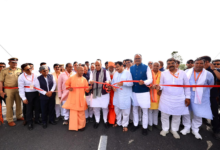 Photo of रक्षा मंत्री राजनाथ सिंह, नितिन गडकरी व CM योगी ने लखनऊ-कानपुर एक्सप्रेस-वे का उद्घाटन किया