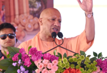 Photo of मुख्यमंत्री योगी “सपा-कांग्रेस से सावधान और सतर्क रहेंगे तो सुरक्षित रहेंगे,इनसे सटेंगे तो खतरा बढ़ेगा”