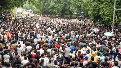 Photo of जंतर-मंतर प्रदर्शन को विदेशी फंडिंग नहीं होने का दावा भ्रामक, फर्जी सोशल मीडिया पोस्ट्स पर सरकार की चेतावनी
