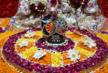 Photo of गुरु पूर्णिमा पर सूर्य, चंद्रमा और बेलपत्र से सजे महाकाल, भांग से हुआ विशेष शृंगार