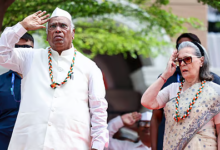 Photo of ‘वंदे मातरम’ विवाद पर मल्लिकार्जुन खरगे बोले “मैंने वही गाया जो गांधी, नेहरू और वाजपेयी गाते थे”