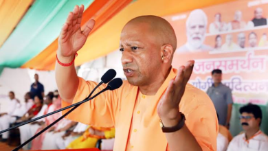 Photo of मुख्यमंत्री योगी ने महिला को गाय देने और दिव्यांग की भूमि से अवैध कब्जा हटाने का दिया निर्देश