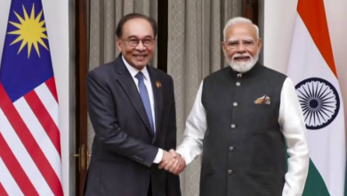 Photo of मलेशिया के PM से मिले PM मोदी, द्विपक्षीय बैठक में क्षेत्रीय और वैश्विक मुद्दों पर हुई बात