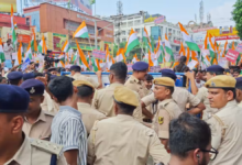 Photo of बिहार में दारोगा भर्ती पर बवाल, आक्रोशित छात्रों ने बैरिकेडिंग तोड़ सीएम आवास की ओर बढ़े, पुलिस अलर्ट