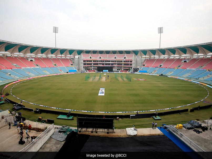 Photo of LIVE बारिश की वजह से टॉस में देरी, शिखर धवन की निगाह पहली जीत पर | 1st ODI IND vs SA