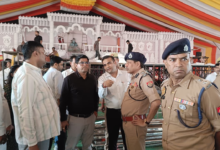 Photo of जिलाधिकारी उन्नाव, वरिष्ठ पुलिस अधीक्षक, पुलिस अधीक्षक उत्तरी,अपर पुलिस अधीक्षक दक्षिणी द्वारा ग्राम गौरी में  किया गया स्थलीय निरीक्षण
