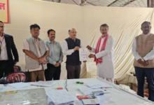 Photo of आगरा में SP ने BJP को दी पटखनी, शिक्षक MLC सीट पर आकाश अग्रवाल जीते