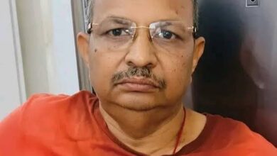 Photo of आगरा में तैनात रहे ARTO ललित कुमार के घर विजिलेंस छापेमारी, 13 Kg सोना और 1.62 करोड़ कैश बरामद