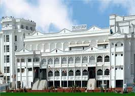 Photo of CMS स्कूलों के अवैध निर्माणों के मामलों को लेवाना अग्निकांड PIL के साथ जुडवाने के लिए HIGH COURT न्यायमित्र से बात | LATEST NEWS