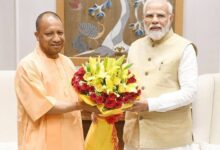 Photo of दिल्ली में प्रधानमंत्री नरेन्द्र मोदी से मिले मुख्यमंत्री योगी आदित्यनाथ, चुनावी तैयारियों के बीच भेंट