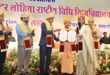 Photo of ईशा अग्रवाल को तीन गोल्ड सहित चार मेडल, सीएम योगी आदित्यनाथ के कान में कहा- आप मेरे आदर्श