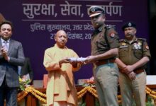 Photo of सीएम योगी आदित्यनाथ ने दिया अदम्य साहस व कर्तव्यनिष्ठा को सम्मान, पुलिसकर्मियों के योगदान को सराहा.