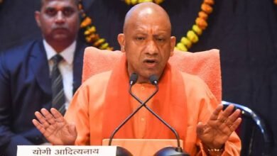 Photo of योगी सरकार में गुणवत्तापूर्ण शिक्षा पर जोर, परिषदीय विद्यालयों में 17 से 21 नवंबर तक होंगी अर्द्धवार्षिक परीक्षाएं