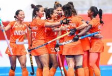 Photo of Asian Games में स्वर्णिम इतिहास: लालरेम्सियामी का निर्णायक गोल और सविता की ‘दीवार’, भारत ने चीन से छीना गोल्‍ड मेडल